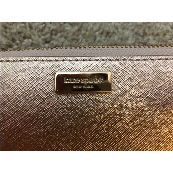 Kate Spade Wallet - Picture 5 of 7